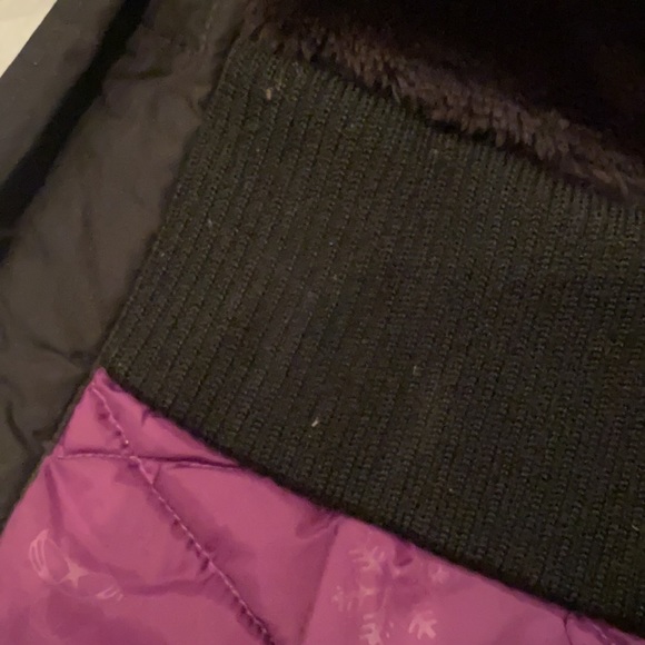 TNA Parka - Picture 6 of 7